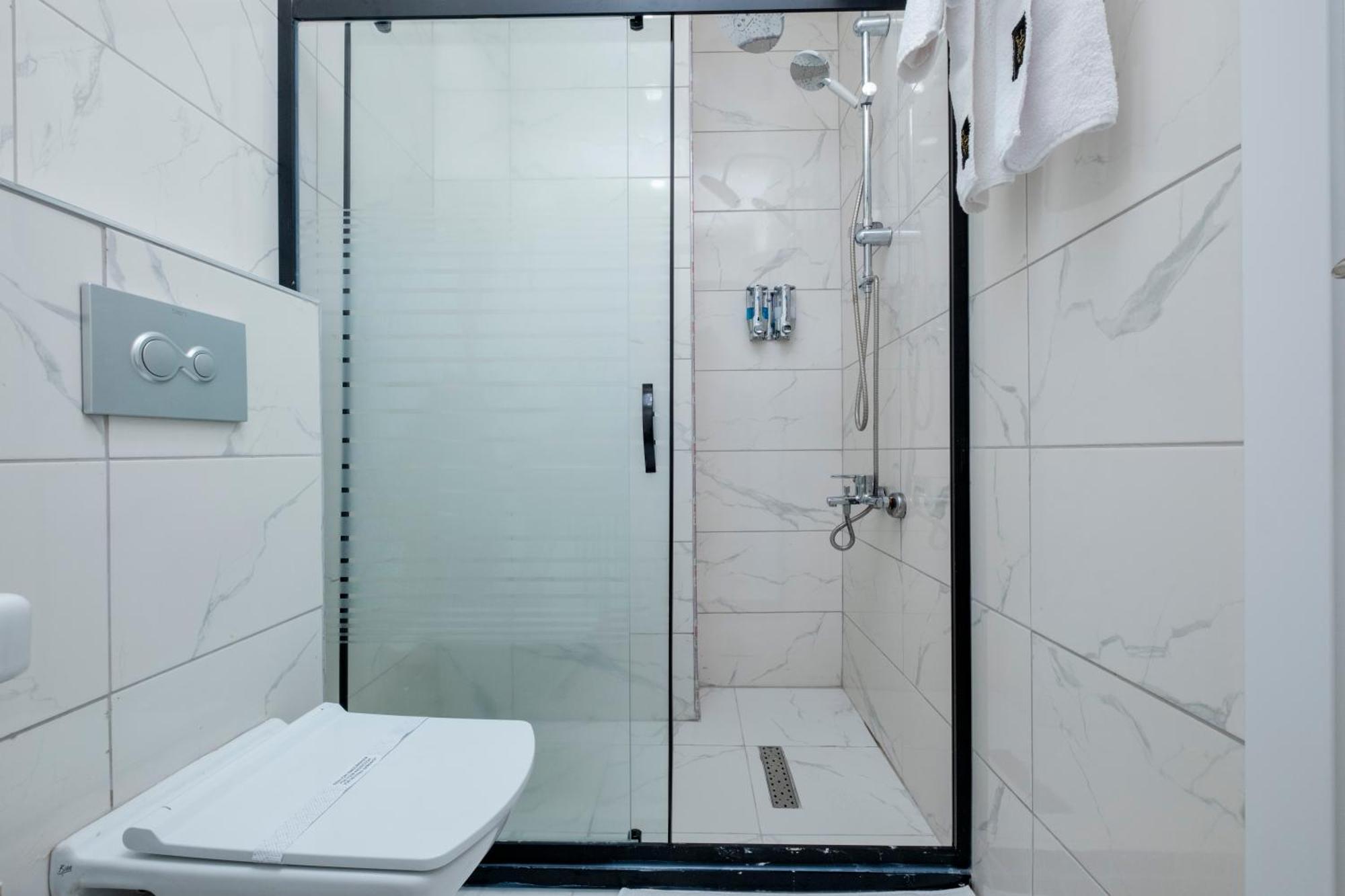 Lavender Airport Hotel Arnavutkoy Extérieur photo