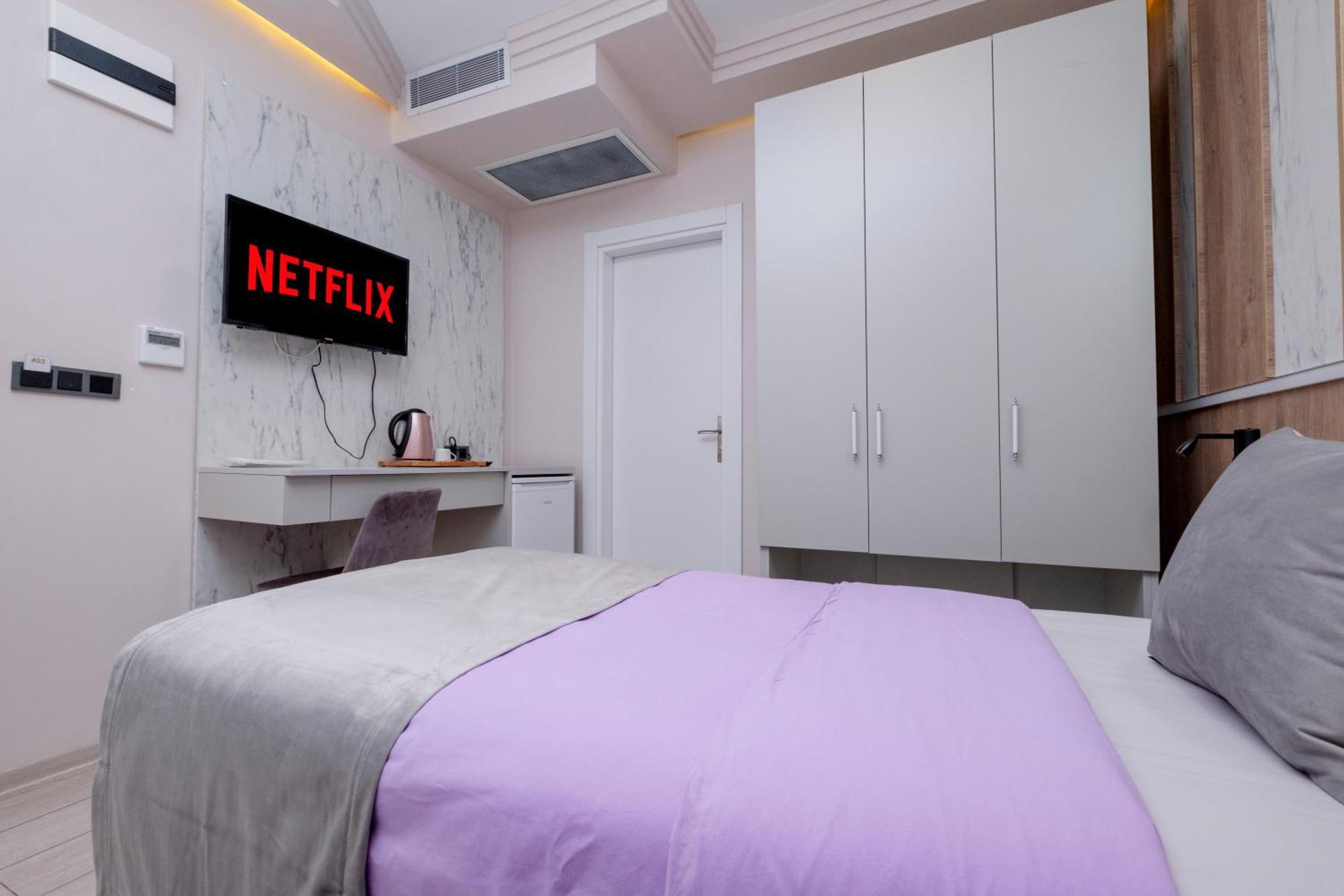 Lavender Airport Hotel Arnavutkoy Extérieur photo
